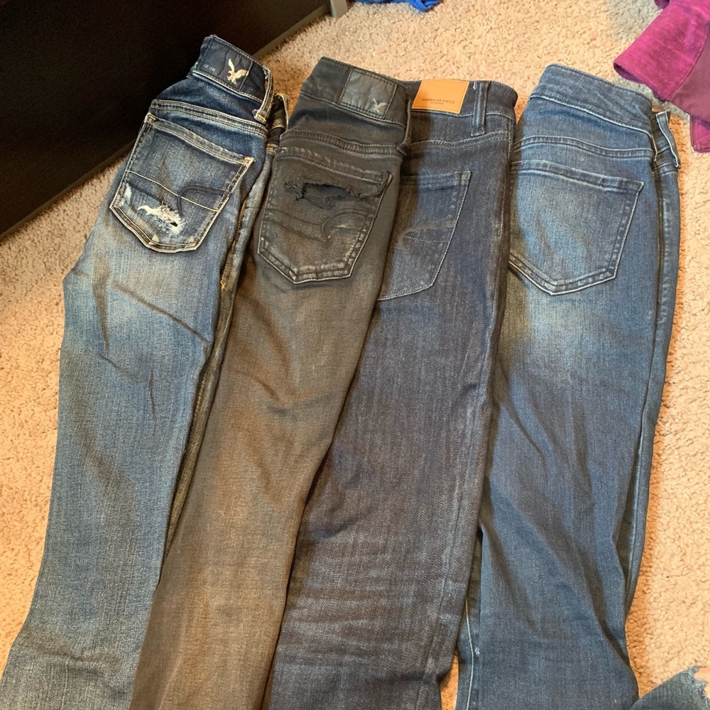 Size 0 American eagle and old navy jeans